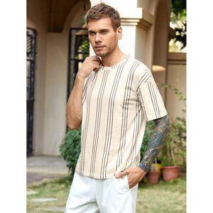 NEW‎ SHEIN Men 1pc Vertical Striped Drop Shoulder Tee Size L